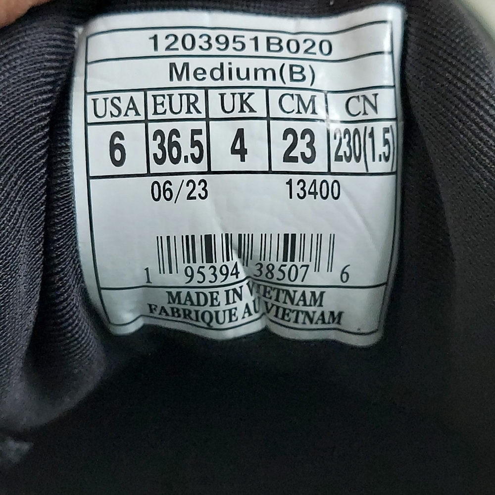 Brooks Ghost Max Black Running/Walking Impact Absorbing Sneakers WM Size USA 6 - Picture 8 of 15